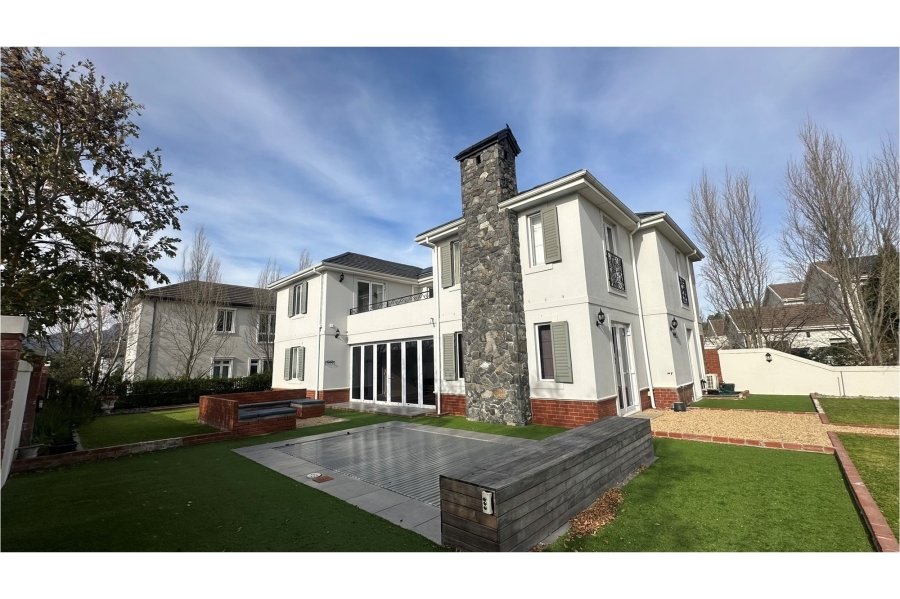4 Bedroom Property for Sale in Val De Vie Estate Western Cape